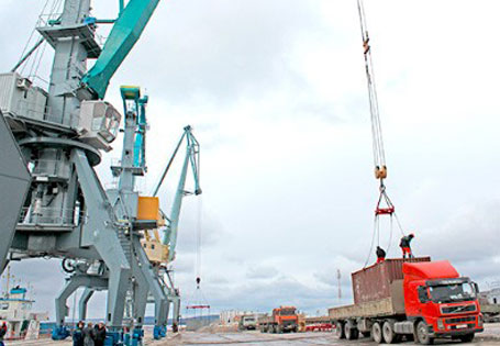 almazdortrance_kran_port